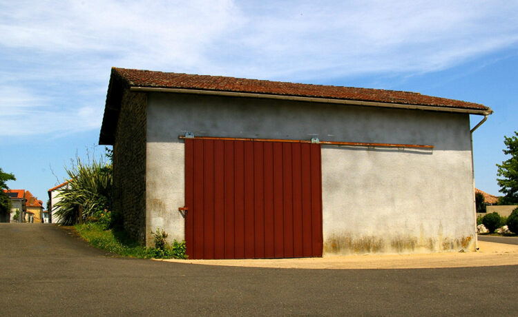 Garage secteur Geaune 99 m²